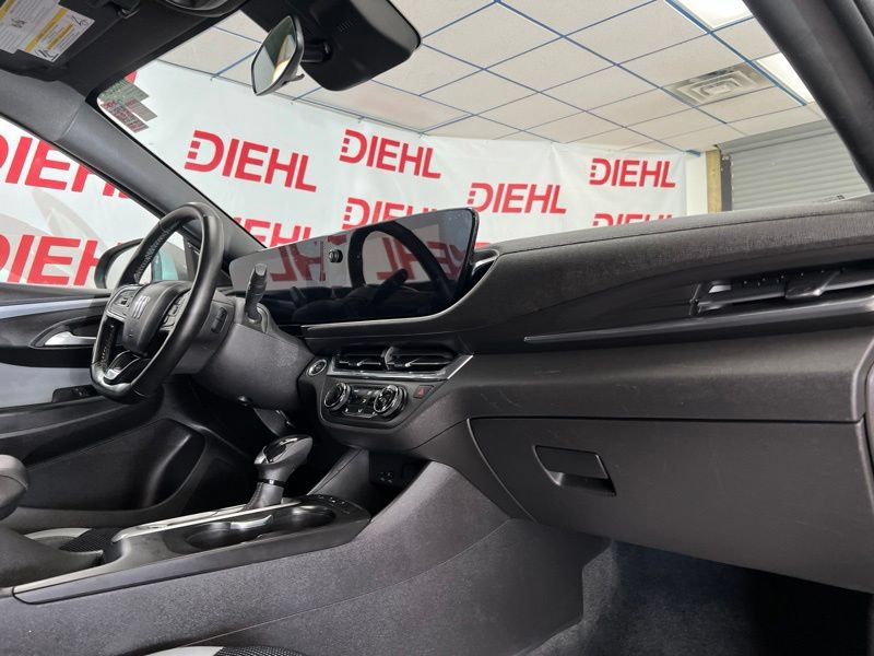 Used 2024 Buick Envista Preferred w/ Convenience I Package FWD image 13