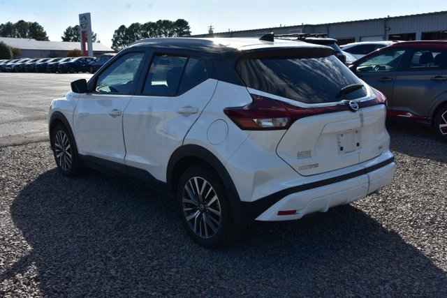 Used 2021 Nissan Kicks SV FWD image 7