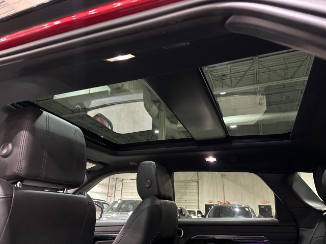 Used 2020 Land Rover Range Rover Evoque R-Dynamic S image 14