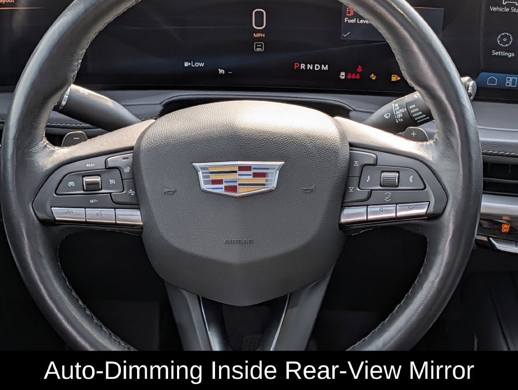 Used 2025 Cadillac XT4 Premium Luxury w/ Cold Weather Package FWD image 13