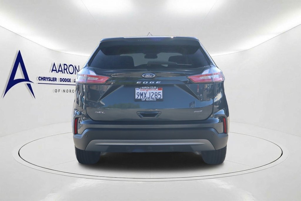Used 2024 Ford Edge SEL AWD/4WD image 5