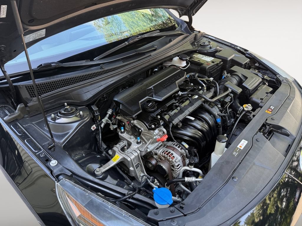 Used 2021 Hyundai Elantra SEL FWD image 25