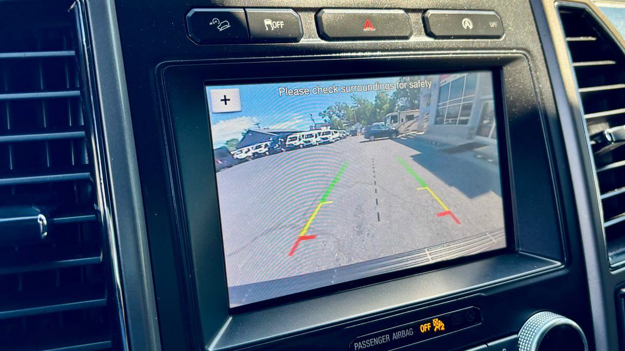 Used 2019 Ford Expedition Max XLT AWD/4WD image 23