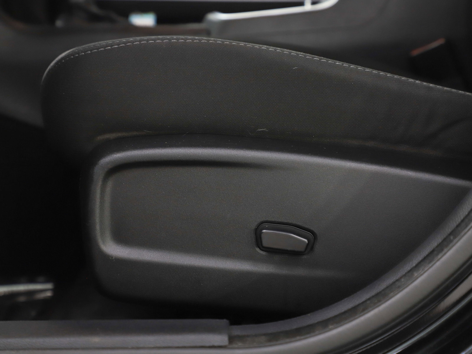 Used 2016 Dodge Charger SE w/ Popular Equipment Group image 21