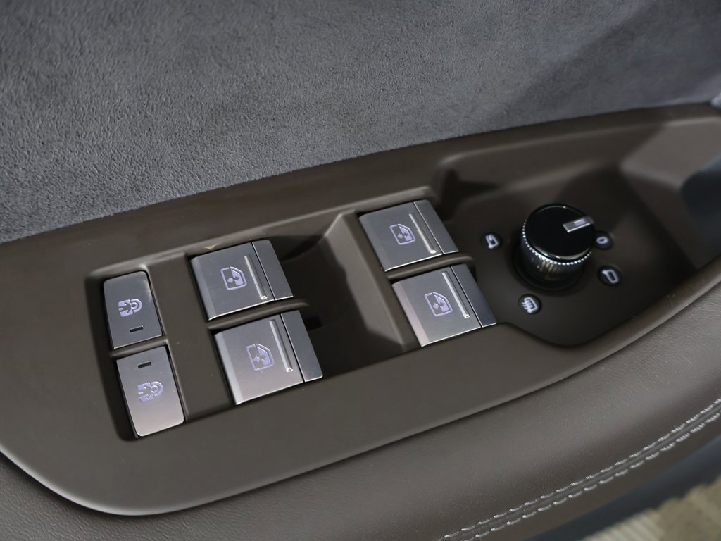 Used 2023 Audi A6 3.0T Prestige w/ Prestige Package image 43