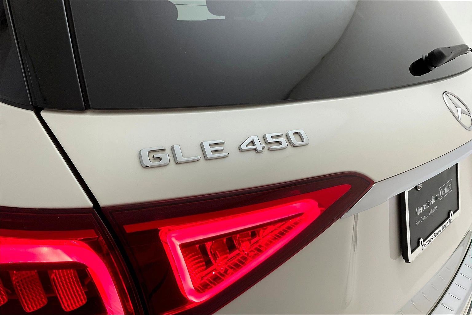 Certified 2022 Mercedes-Benz GLE 450 4MATIC w/ Revised AMG Line Exterior image 24