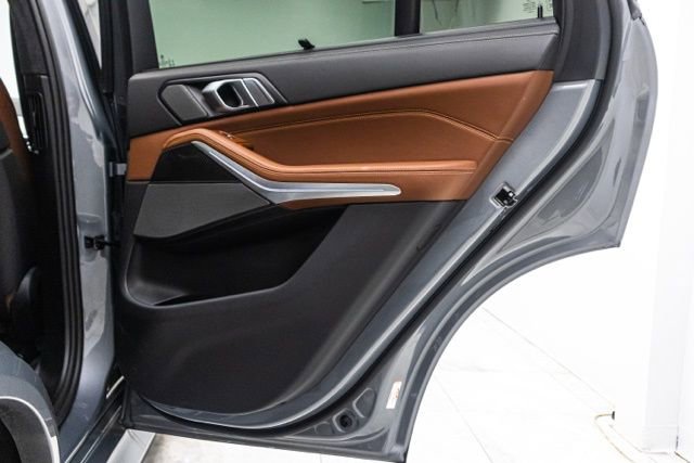 Used 2026 BMW X5 M60i image 29