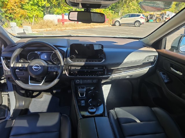 Used 2023 Nissan Rogue SL w/ SL Premium Package AWD/4WD image 14