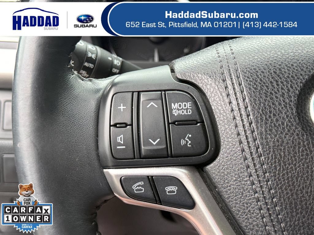 Used 2016 Toyota Highlander Plus AWD/4WD image 23