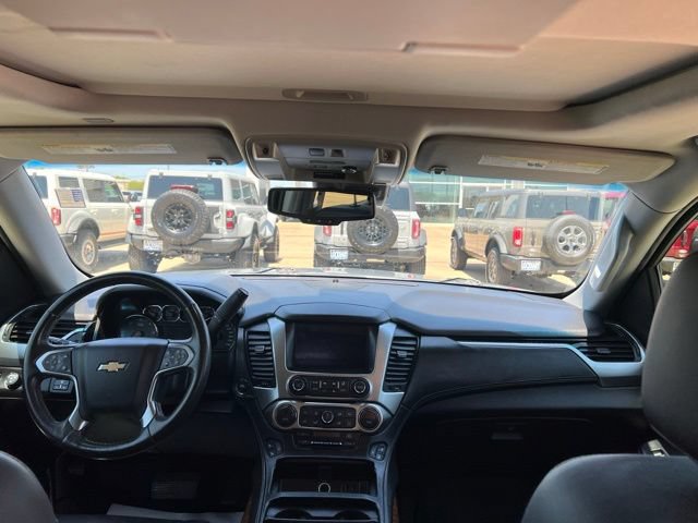 Used 2017 Chevrolet Suburban Premier RWD image 27