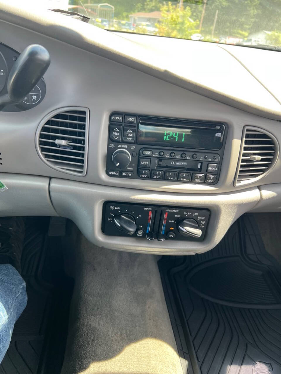 Used 2003 Buick Century Custom w/ Preferred Equipment Group 1SB FWD image 11