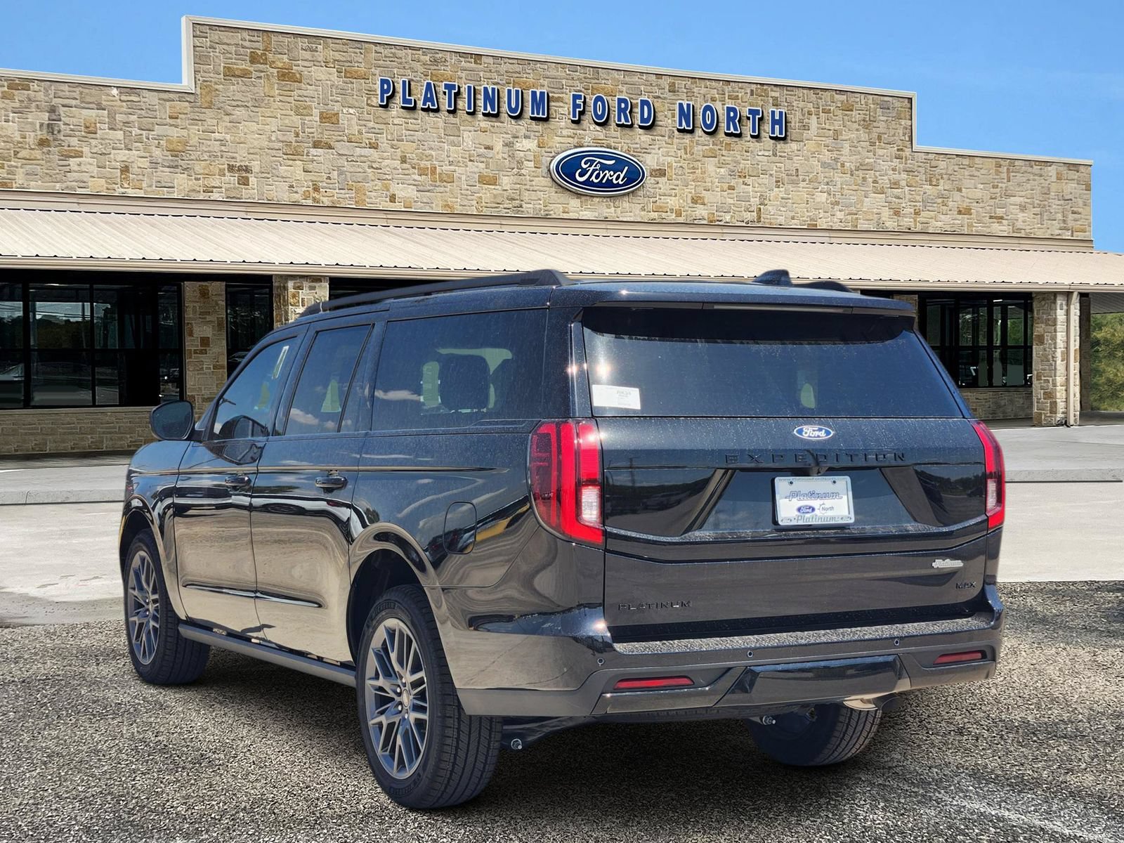 New 2027 Ford Expedition Max Platinum w/ Stealth Appearance Package AWD/4WD image 4