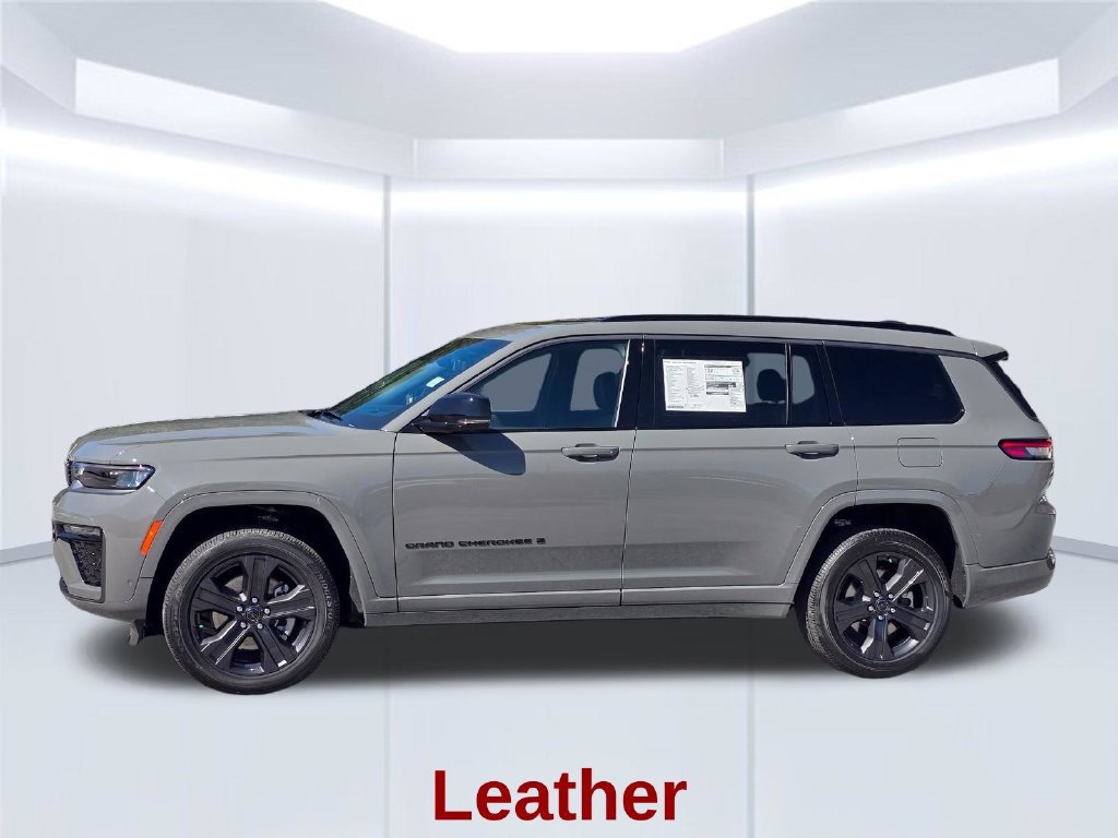 New 2027 Jeep Grand Cherokee L Limited AWD/4WD image 18