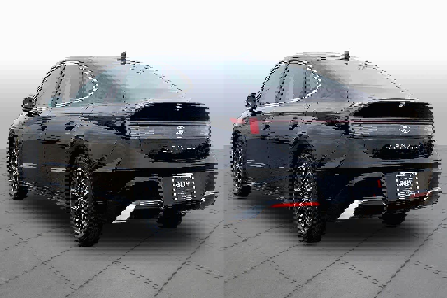 Used 2025 Hyundai Sonata SEL FWD image 12