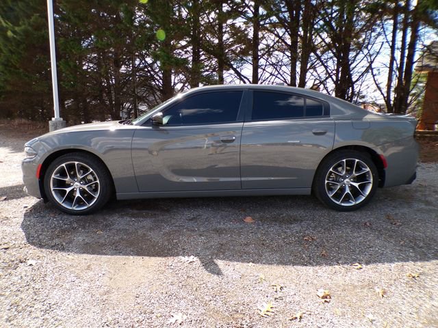 Used 2023 Dodge Charger SXT w/ Plus Group image 2