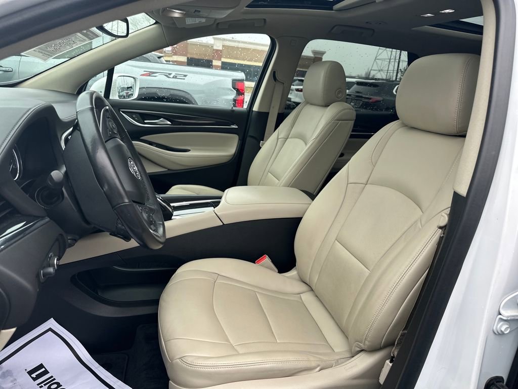 Used 2020 Buick Enclave Premium w/ Sun and Sites Package image 12