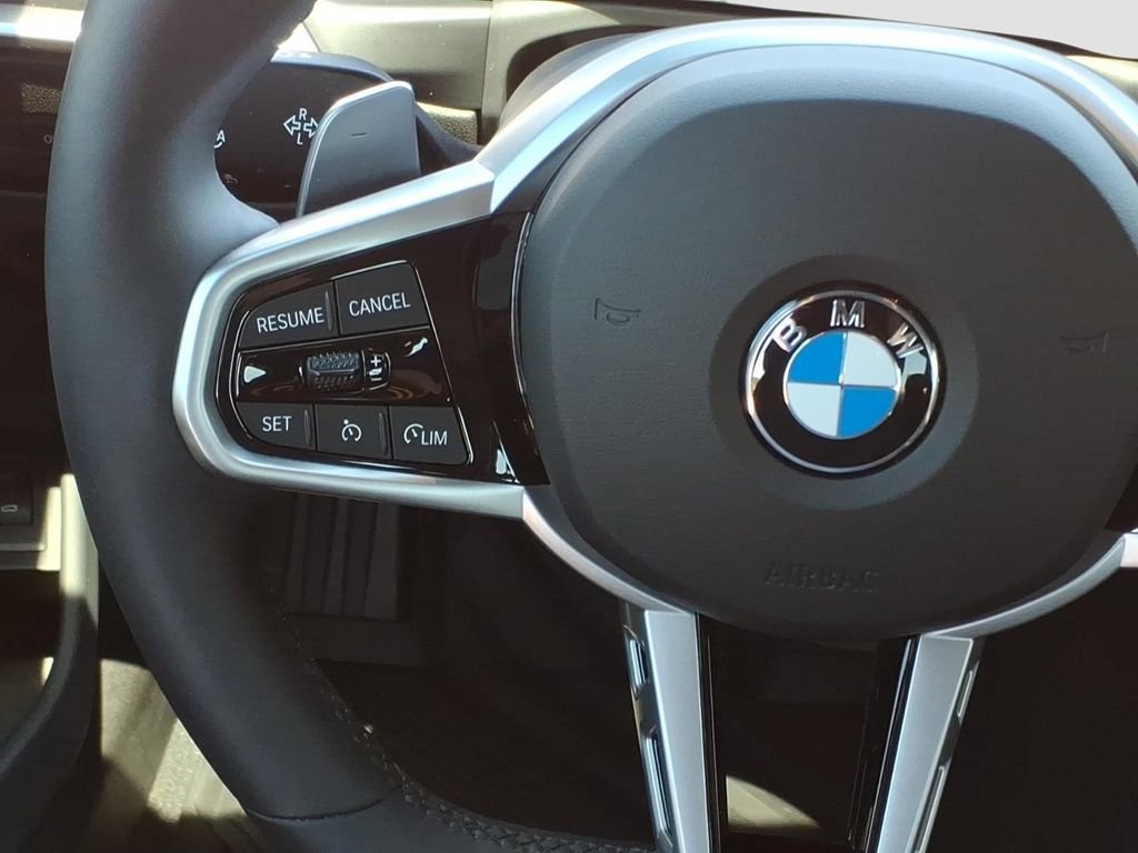 Used 2025 BMW 330i xDrive Sedan w/ M Sport Package AWD/4WD image 21