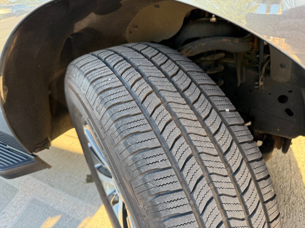 Used 2019 Ford Expedition XLT w/ Equipment Group 201A image 10