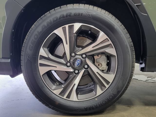 Used 2026 Subaru Crosstrek 2.5i Premium AWD/4WD image 9