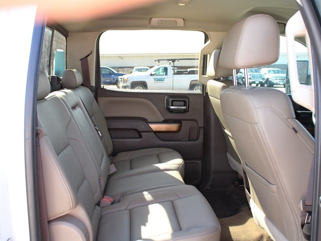 Used 2018 Chevrolet Silverado 1500 LTZ w/ LTZ Plus Package AWD/4WD image 26