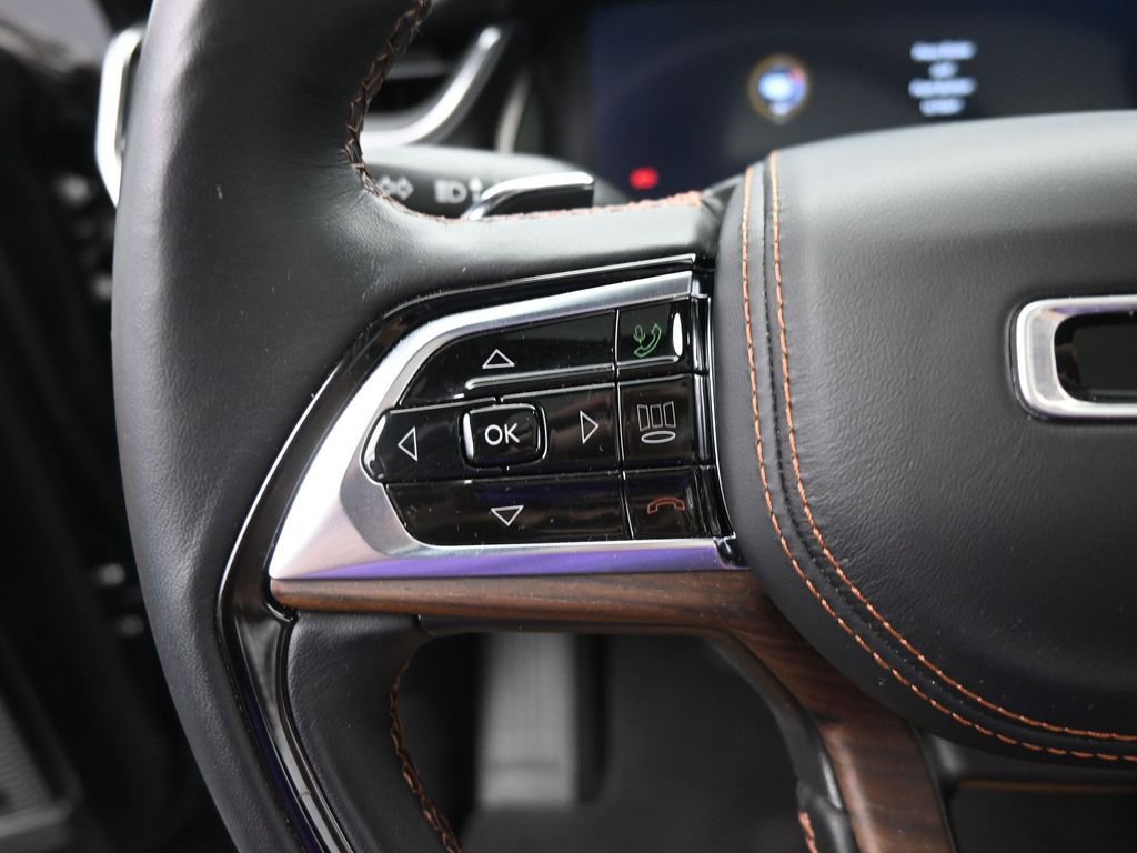 Used 2024 Jeep Grand Cherokee L Summit w/ Advanced Protech Group IV image 33