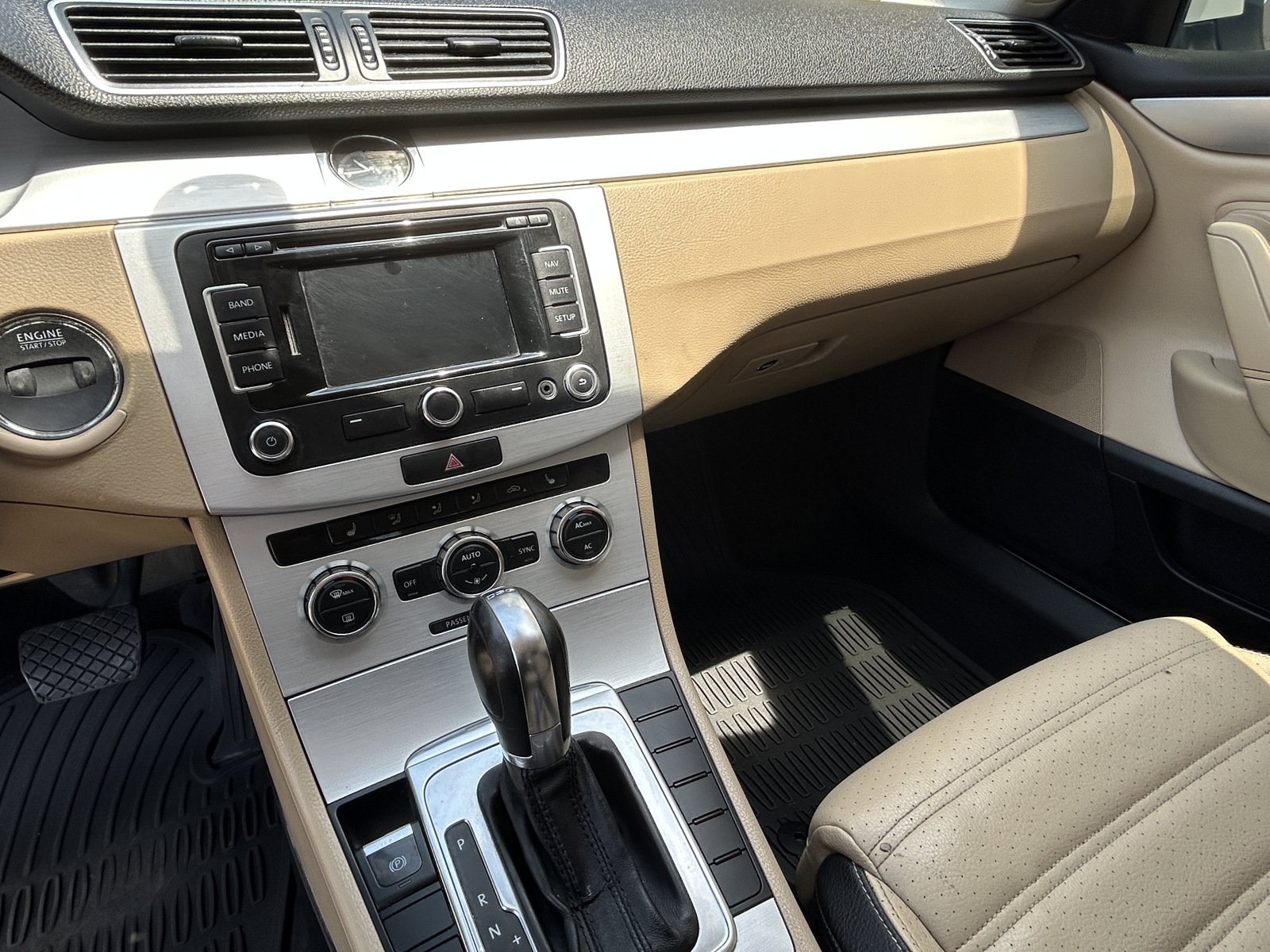 Used 2013 Volkswagen CC Sport Plus FWD image 10
