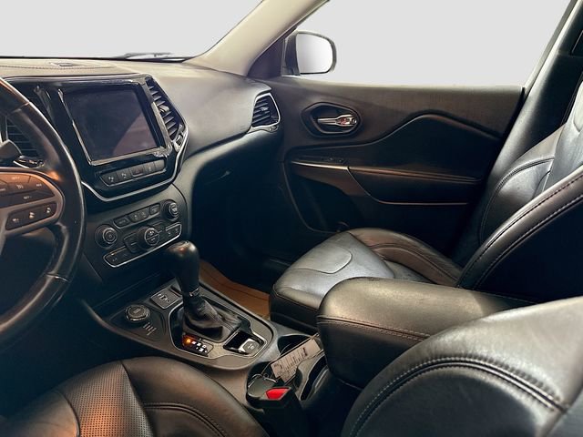 Used 2021 Jeep Cherokee Limited AWD/4WD image 24