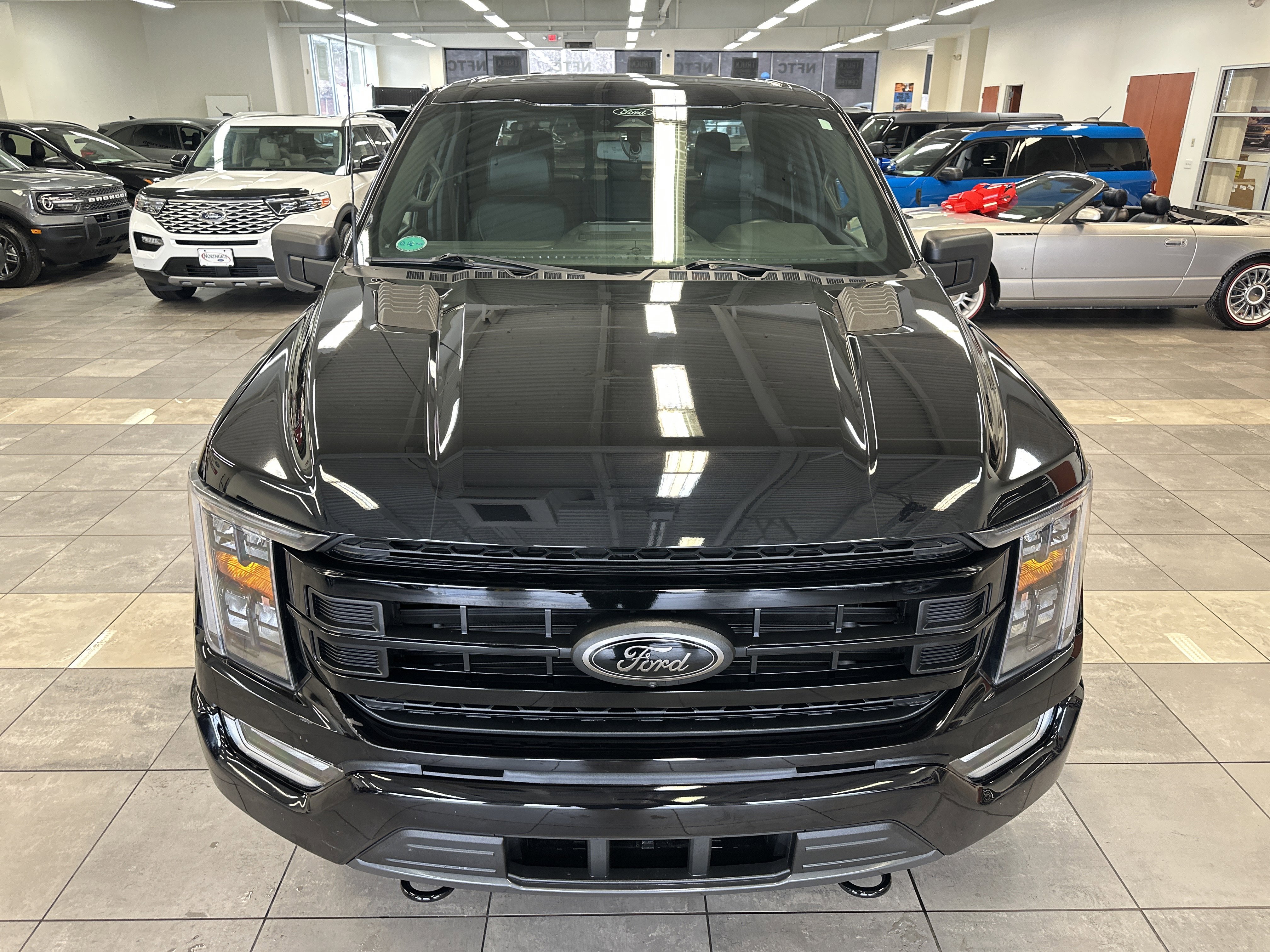 Used 2022 Ford F150 XLT w/ Equipment Group 302A High image 23