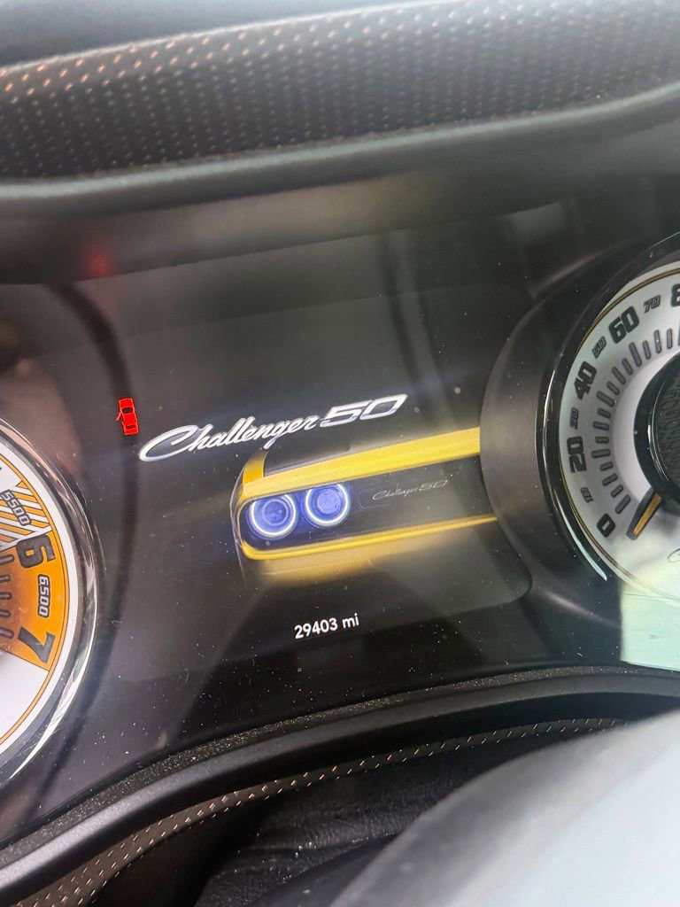 Used 2020 Dodge Challenger R/T RWD image 8