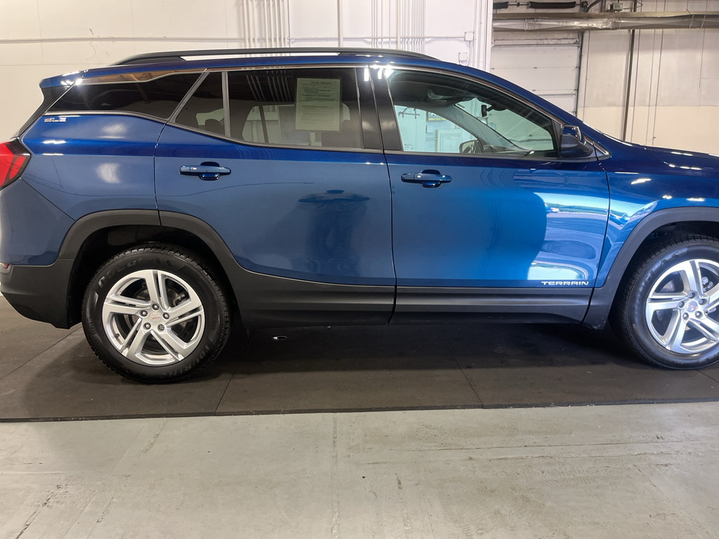 Certified 2020 GMC Terrain SLE w/ Driver Convenience Package AWD/4WD image 22