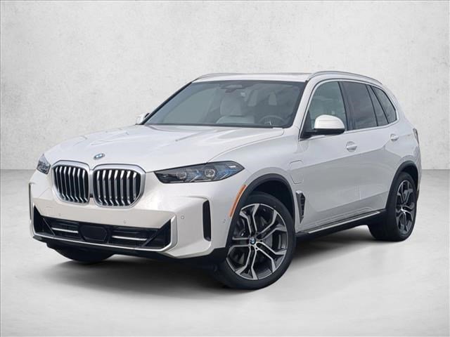 New 2026 BMW X5 xDrive50e w/ Executive Package