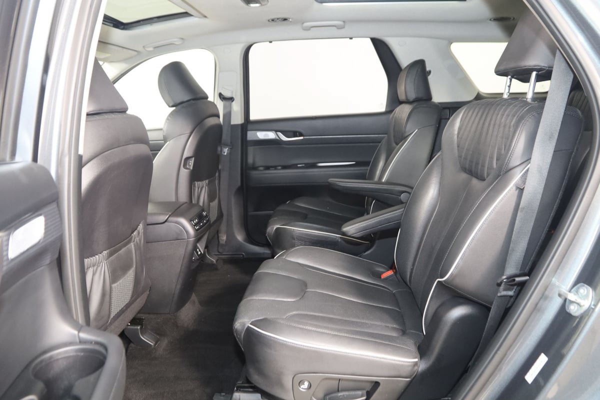 Used 2023 Hyundai Palisade Limited w/ Cargo Package AWD/4WD image 50