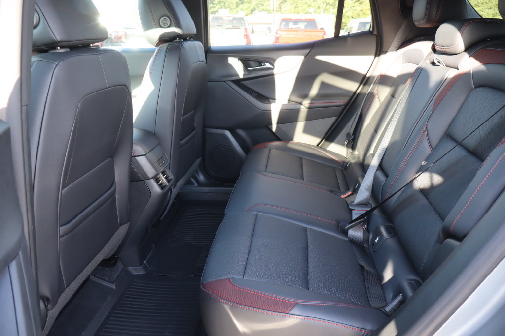 New 2027 Chevrolet Equinox RS w/ Safety and Technology Package AWD/4WD image 25