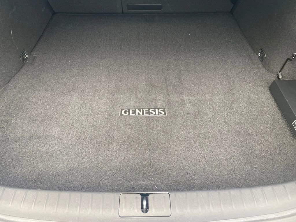 Used 2025 Genesis G70 2.5T w/ Sport Prestige Package image 11