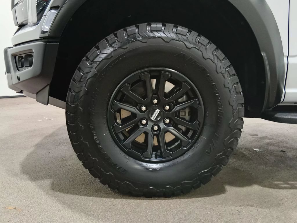 Certified 2025 Ford F150 Raptor AWD/4WD image 12