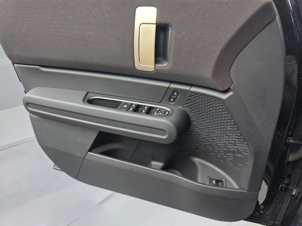 Used 2025 MINI Cooper Countryman John Cooper Works w/ Comfort Package Max image 22