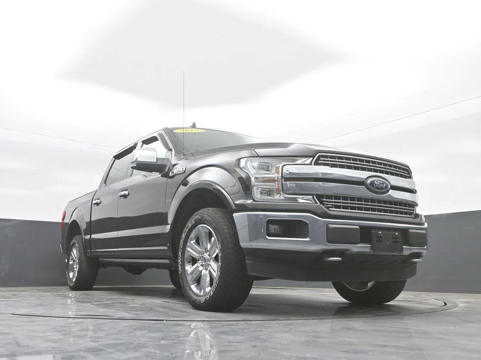 Used 2019 Ford F150 Lariat w/ Equipment Group 502A Luxury AWD/4WD image 28