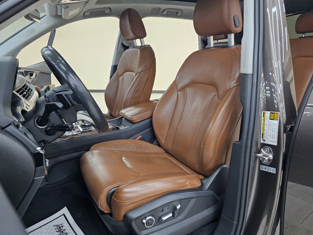 Used 2018 Audi Q7 3.0T Prestige image 18