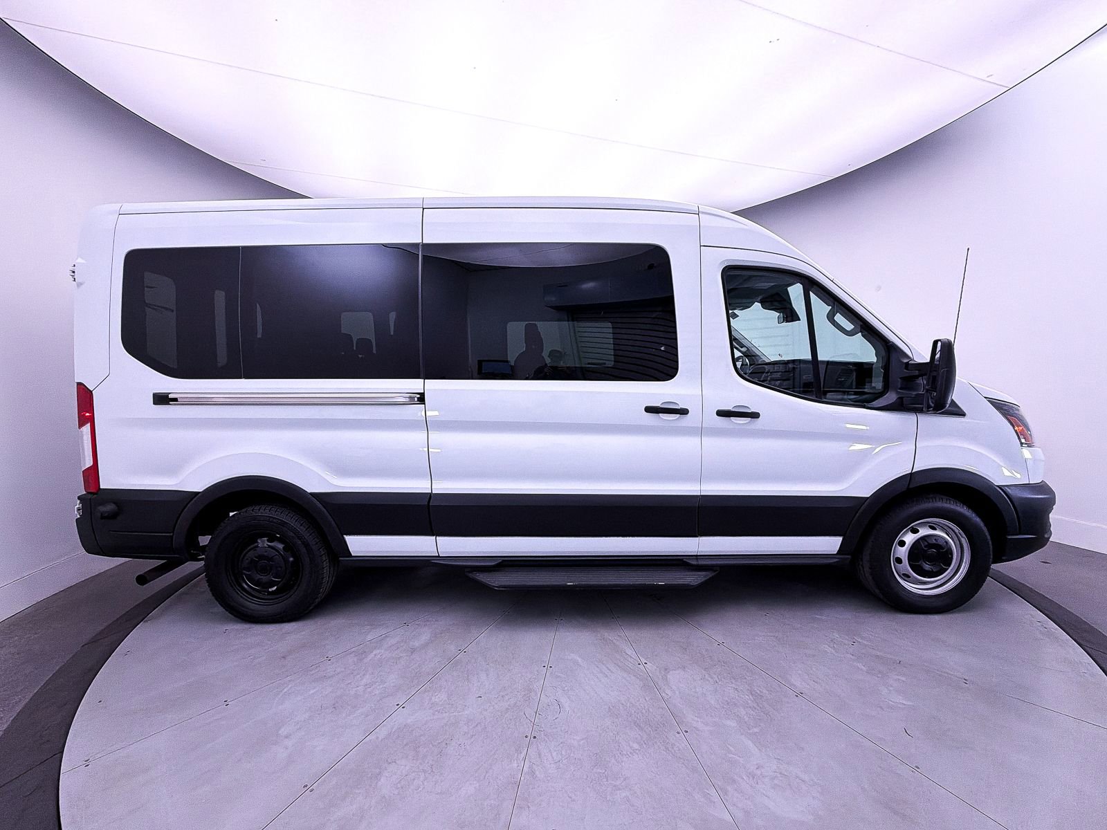 Used 2020 Ford Transit 350 XL image 37