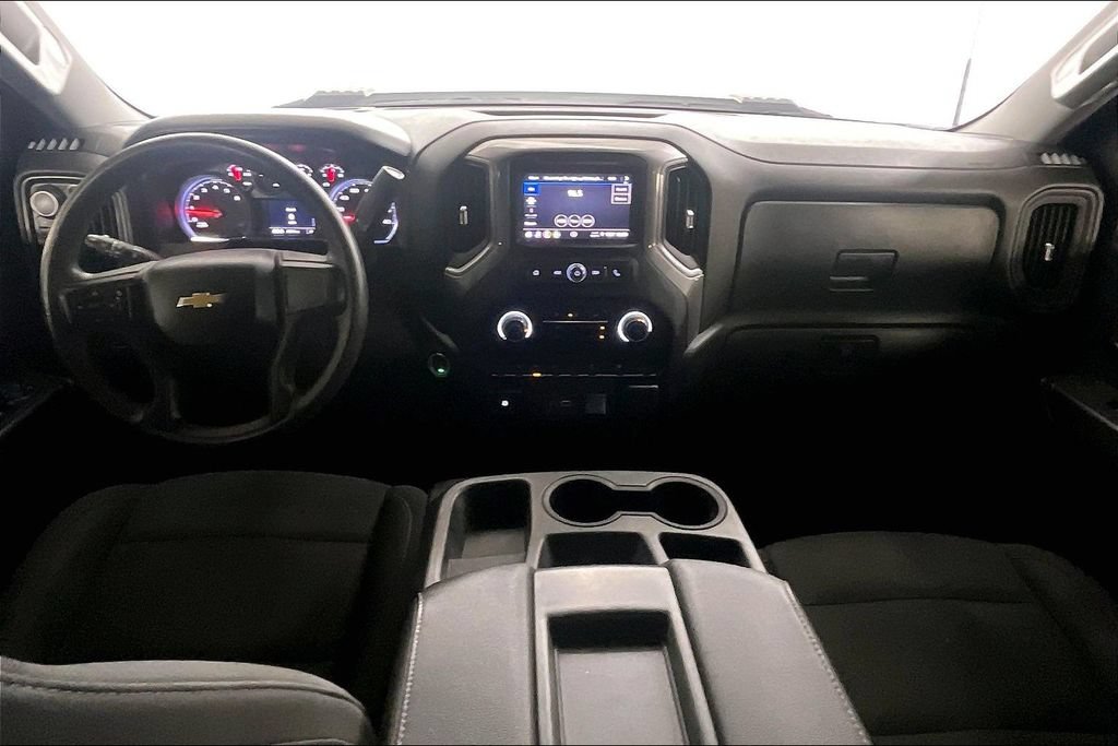 Used 2024 Chevrolet Silverado 2500 Custom w/ Custom Value Package AWD/4WD image 18
