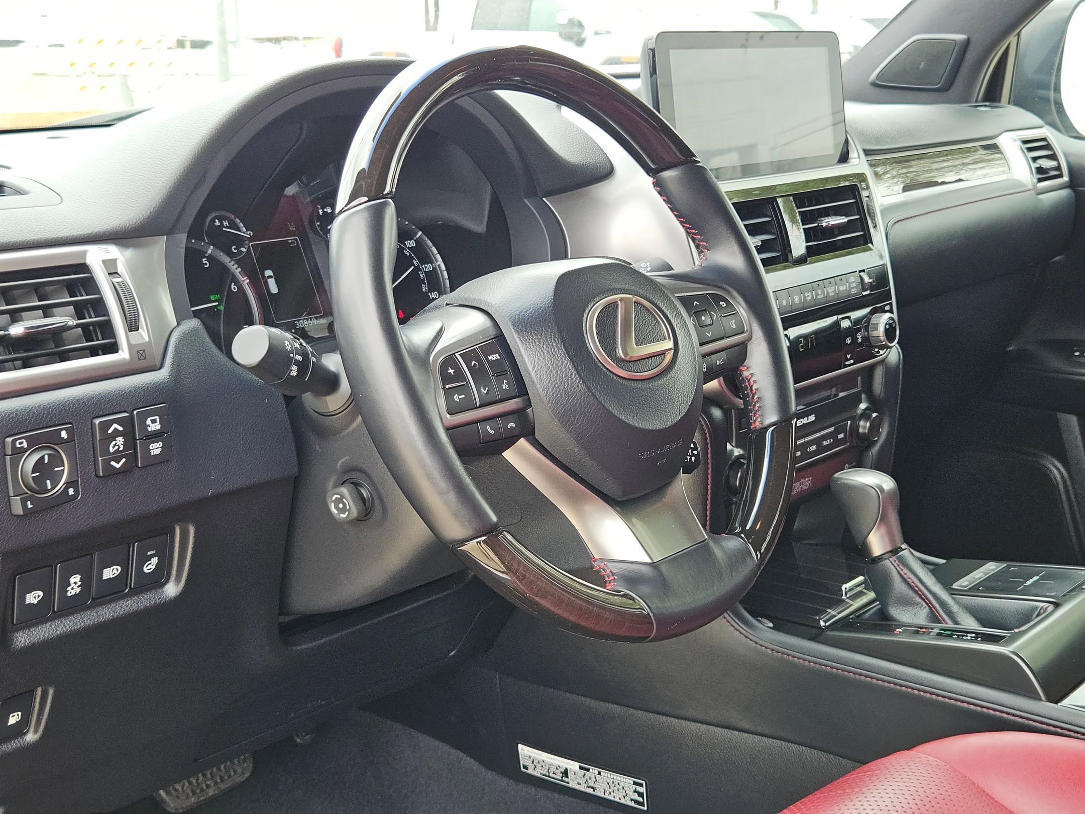 Used 2023 Lexus GX 460 Luxury w/ Sport Design Package image 10