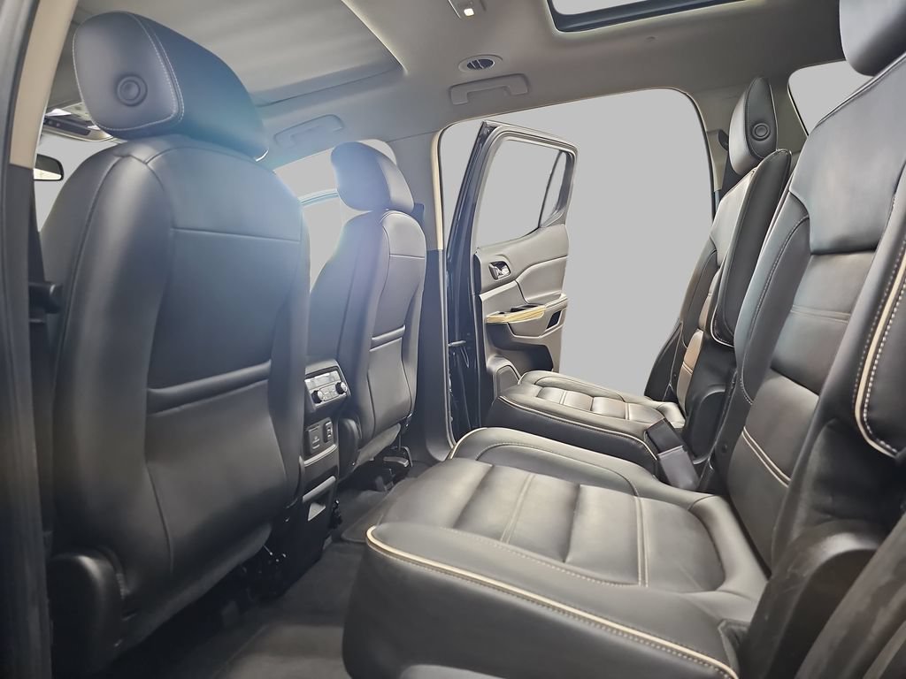 Used 2019 GMC Acadia Denali AWD/4WD image 21