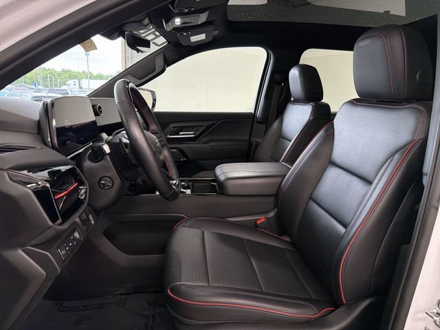 Certified 2025 Chevrolet Silverado EV RST AWD/4WD image 21
