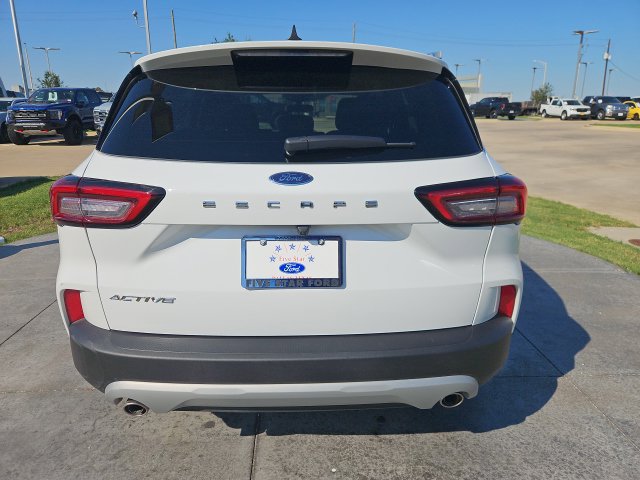 Certified 2025 Ford Escape Active FWD image 5