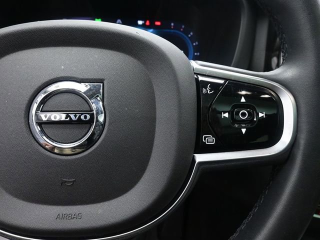 Used 2023 Volvo XC60 B5 Plus w/ Climate Package image 14