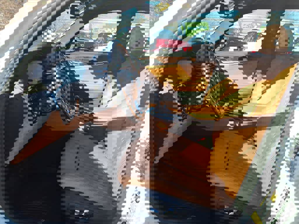 Used 2020 BMW 540i xDrive w/ Executive Package image 10