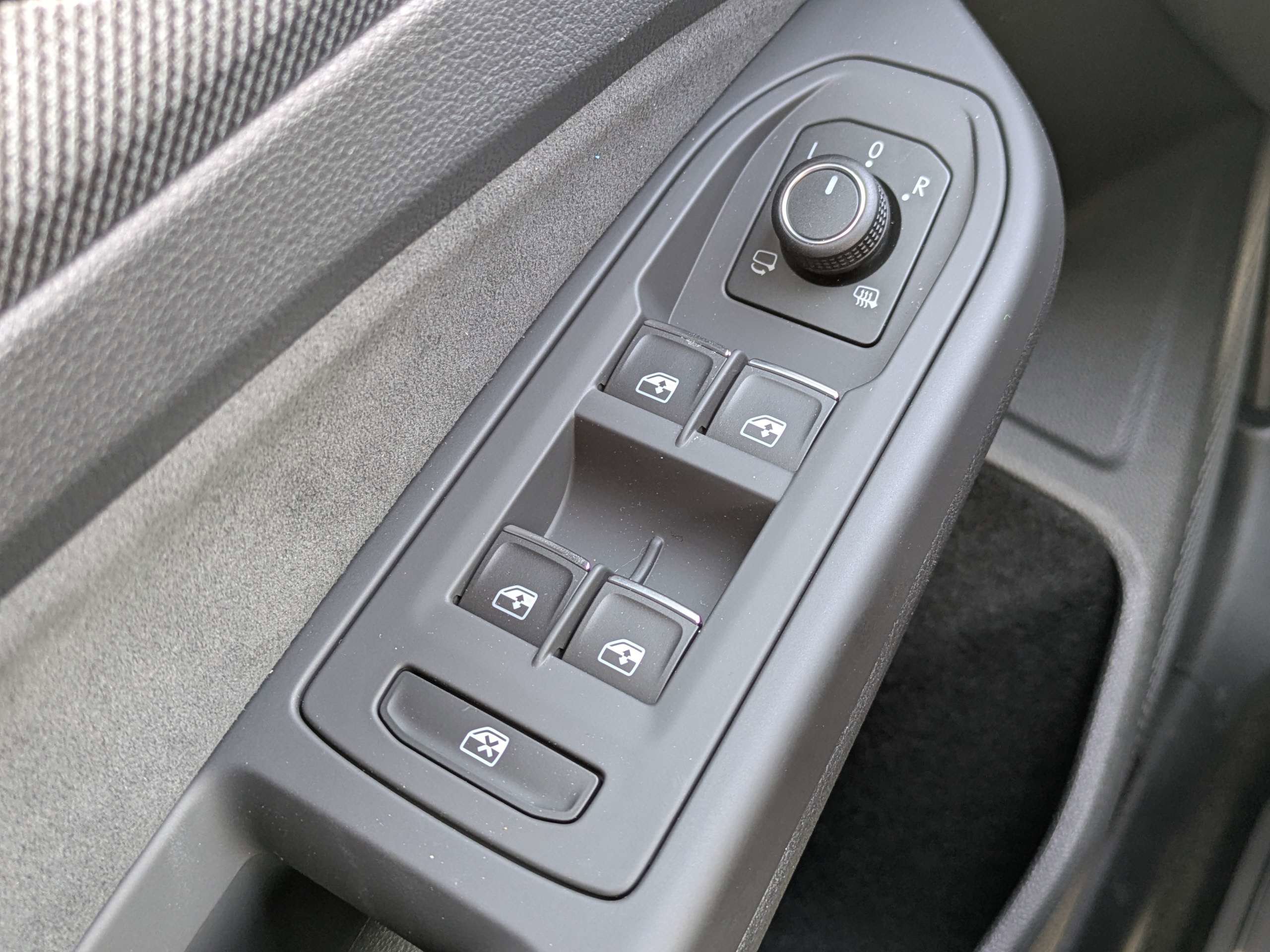 New 2026 Volkswagen GTI SE image 21