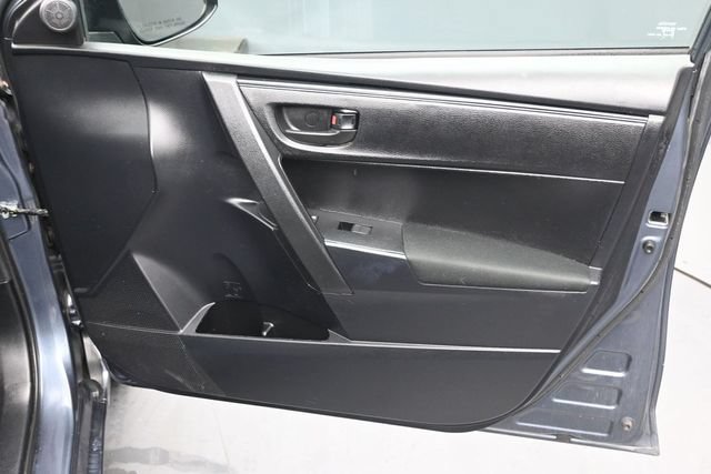 Used 2019 Toyota Corolla L FWD image 17