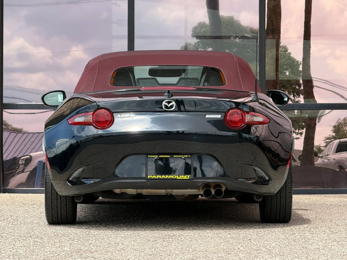 Used 2018 MAZDA MX-5 Miata Grand Touring RWD image 14