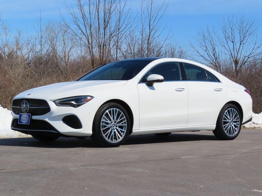 Used 2025 Mercedes-Benz CLA 250 4MATIC image 22